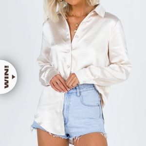 Vintage vibes shirt- champagne.